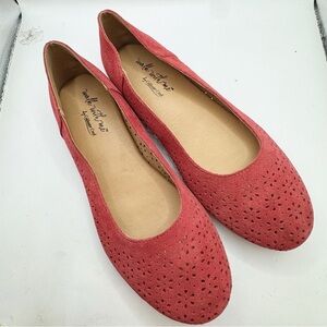 Coldwater Creek Walk with Me perforated burnt red suede leather flats shoes 10